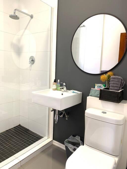 1-Bedroom Sea Point Gem - Perfect Location! Kapsztad Zewnętrze zdjęcie