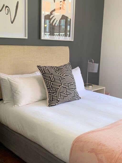 1-Bedroom Sea Point Gem - Perfect Location! Kapsztad Zewnętrze zdjęcie