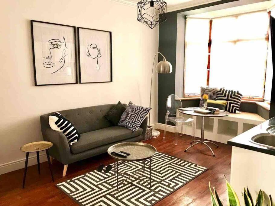 1-Bedroom Sea Point Gem - Perfect Location! Kapsztad Zewnętrze zdjęcie